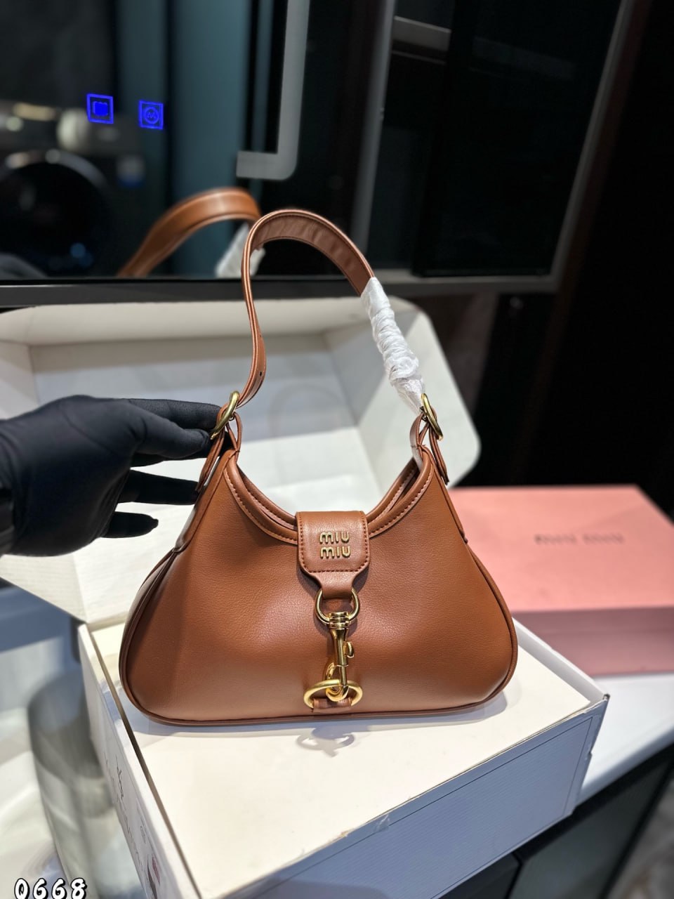 miumiu Armpit bag high quality