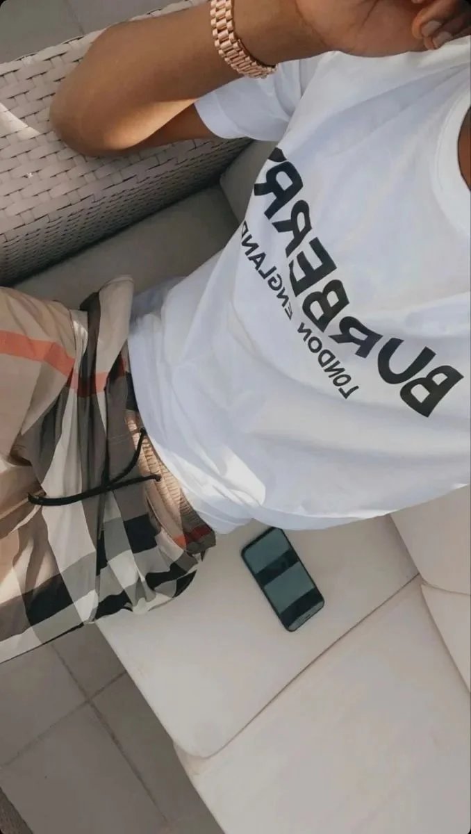 Burberry T-Shirt