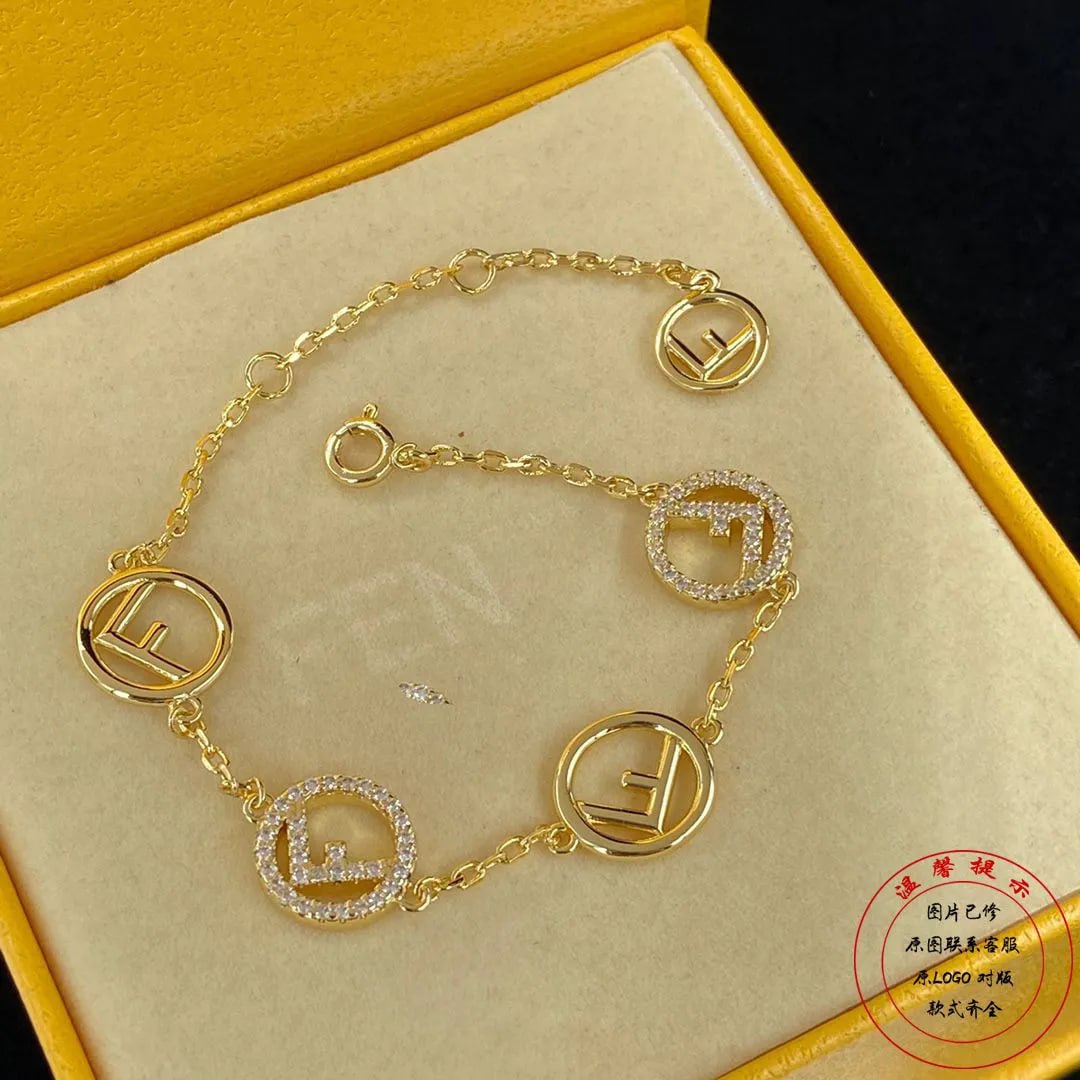 Fendi bracelet -2
