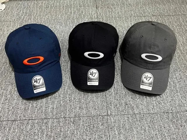 vintage oaklay cap -3