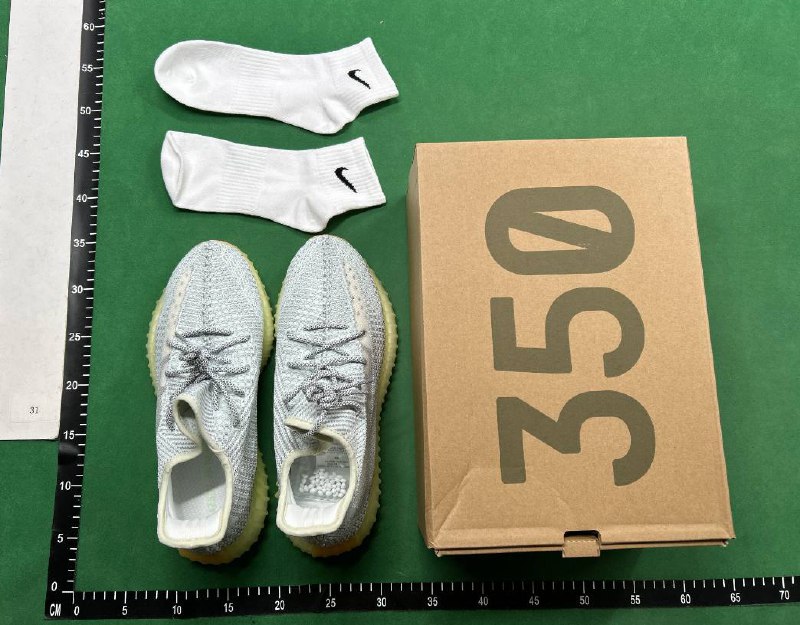 adidas Yeezy Boost 350 -5