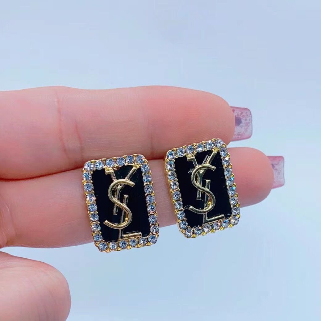  Saint Laurent Fashion Earring