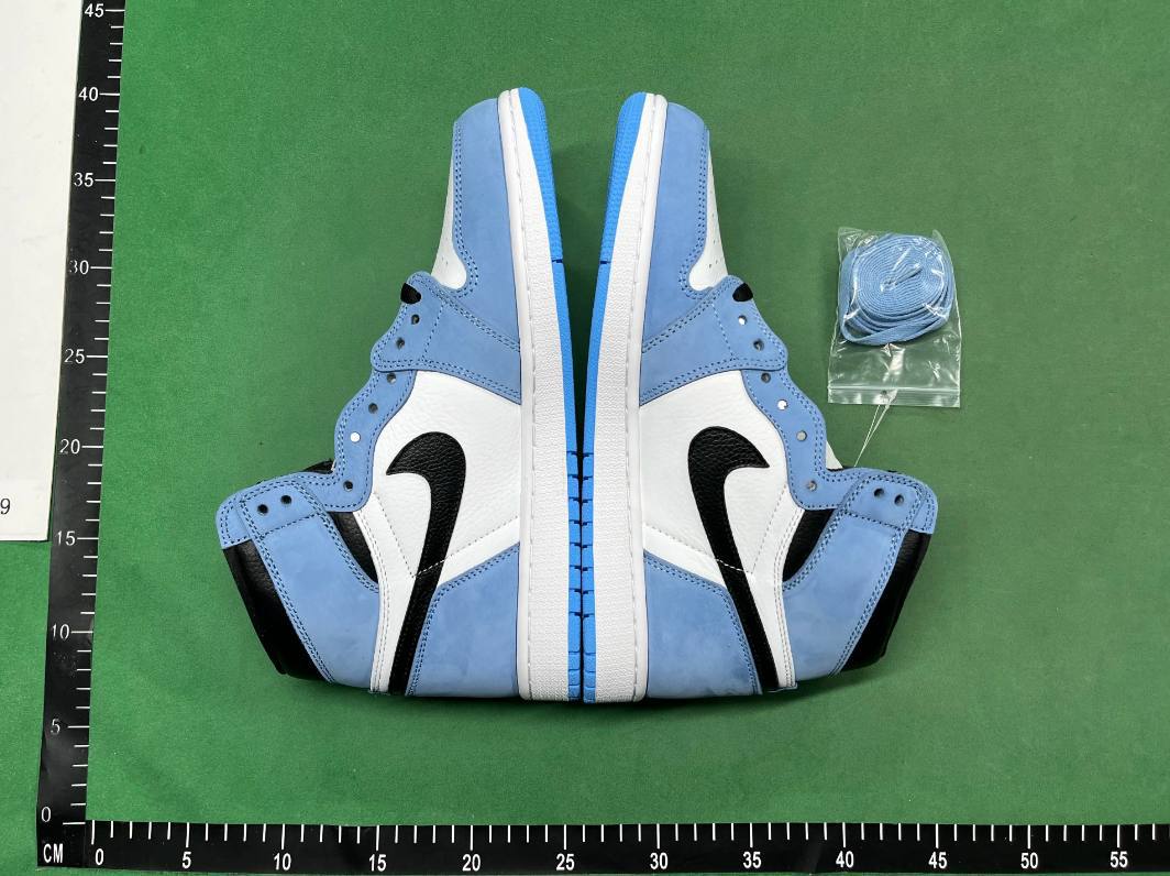 Jordan Air Jordan 1 High -3