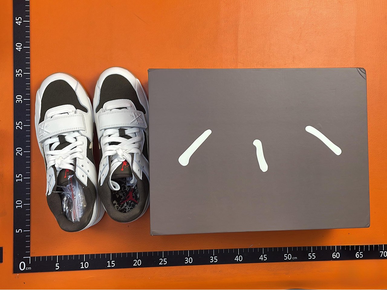 Travis Scott × Jordan Jumpman Jack TR “Bright Cactus” -5