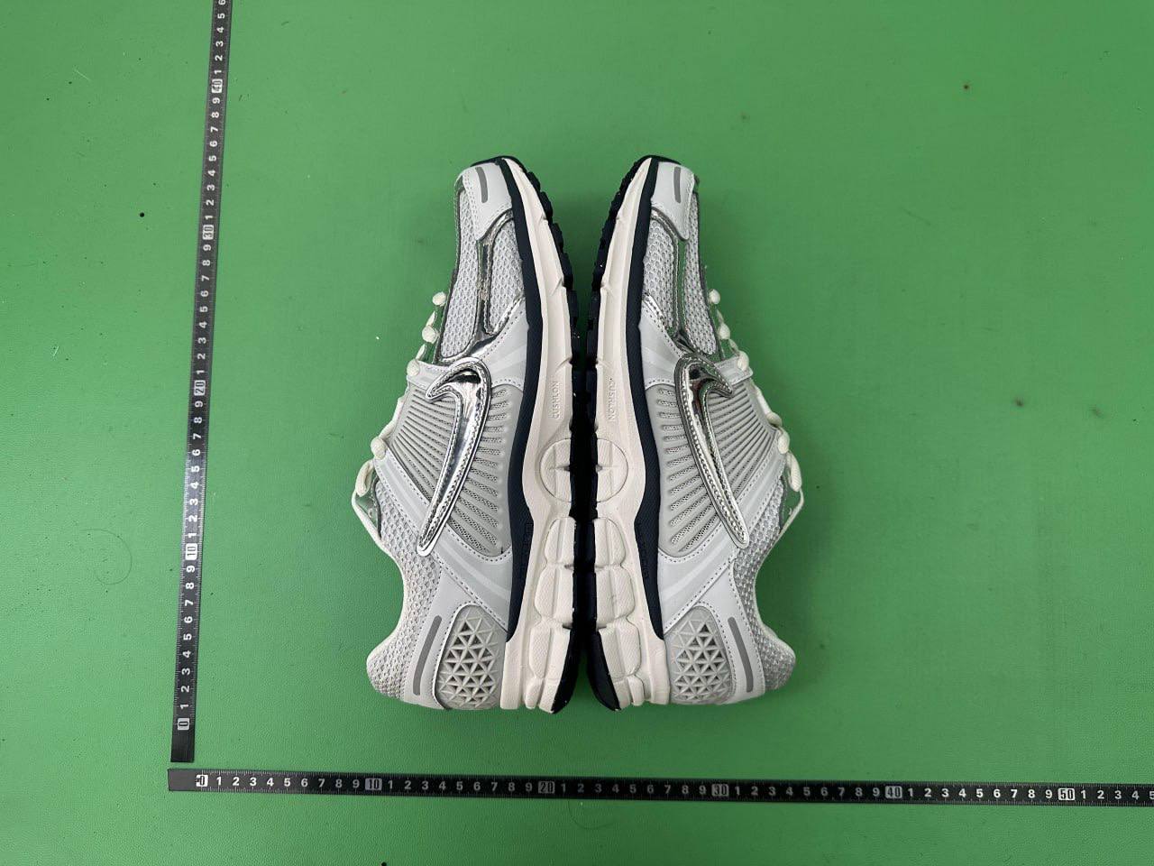 Nike Air Zoom Vomero 5（20 style OG） -5