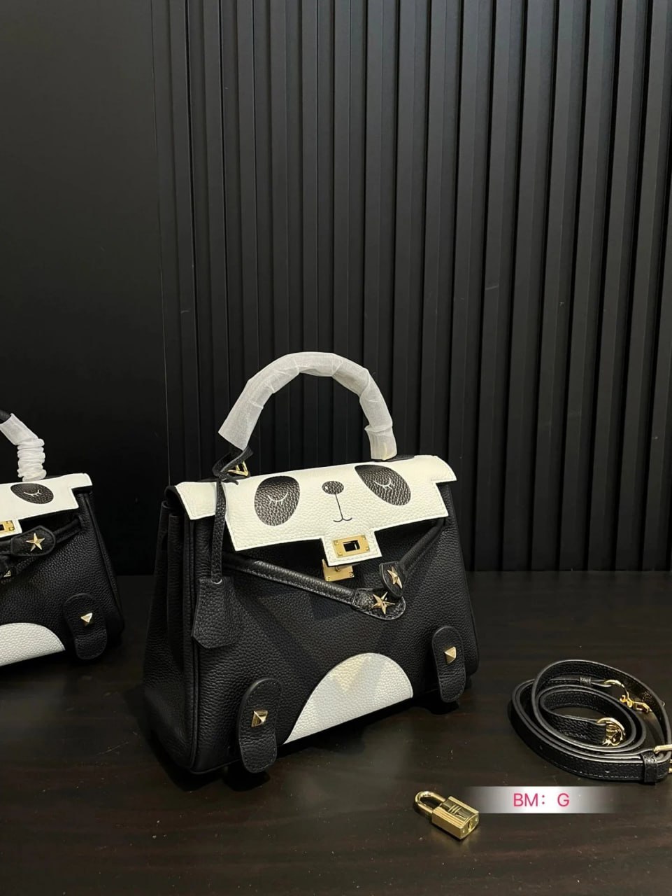 Louis Vuitton minibag