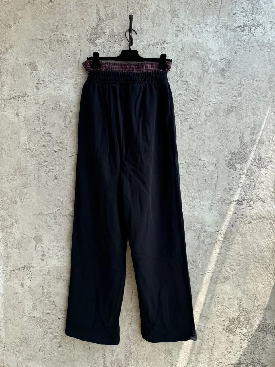 balenciaga sport pants -2